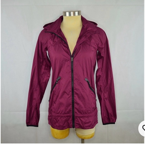 Lululemon Miss Misty Jacket II
Dashing Purple - Picture 8 of 8